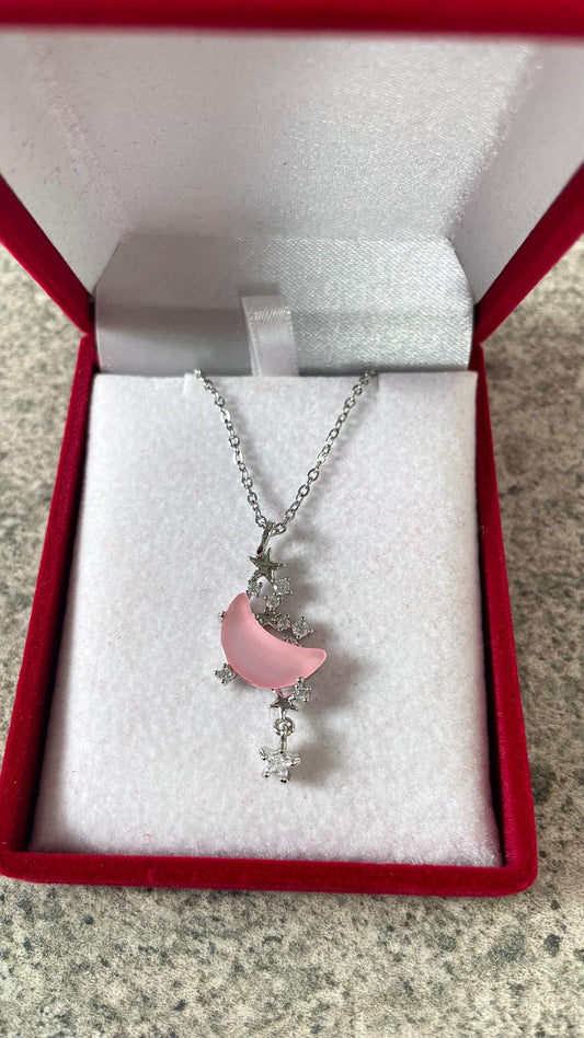 Pembe Ay ve Yıldız Figürlü Kolye