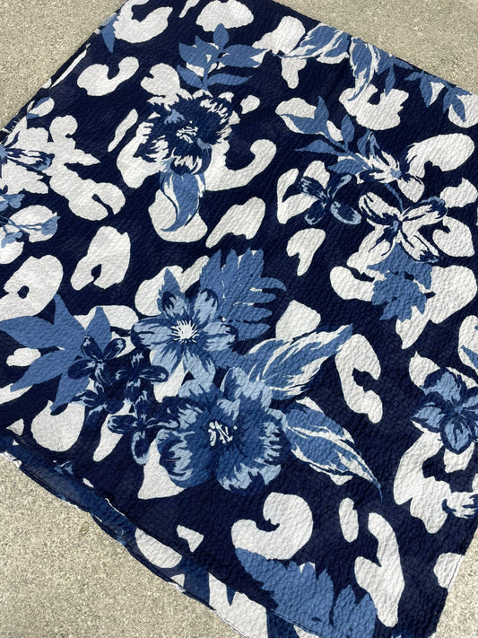 Lacivert Çiçek Desenli Kraş Kumaş Yazma