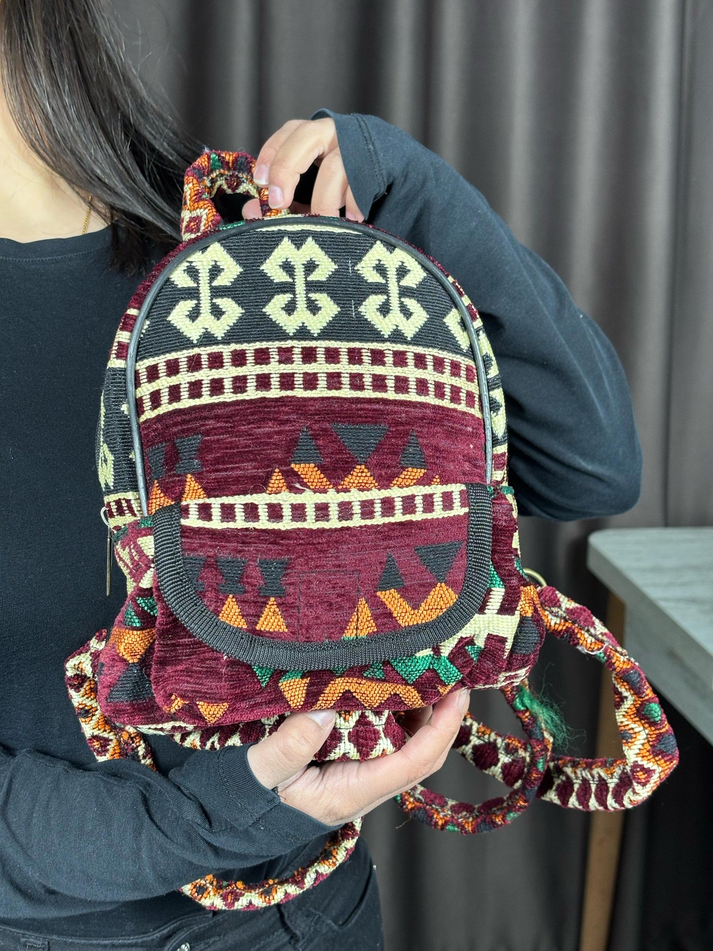 Etnik Desenli Mini Sırt Çantası – Kilim Dokuma