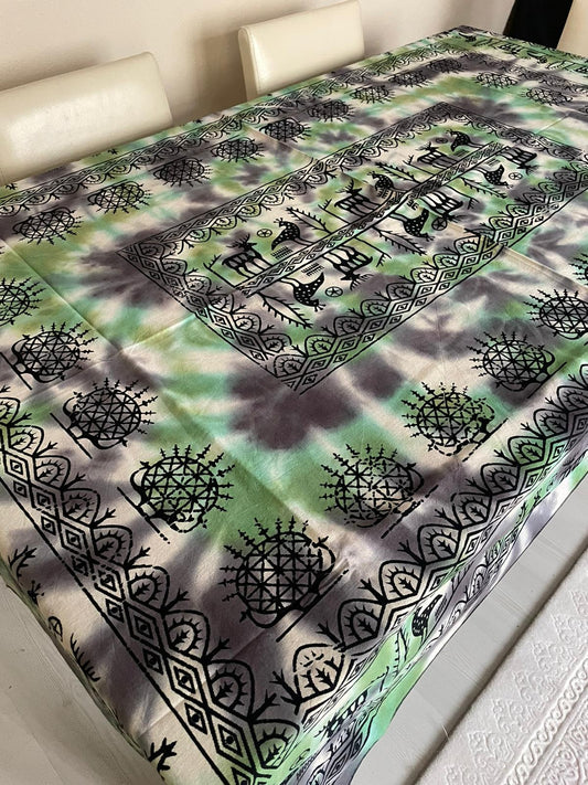 Batik Etnik Desenli Dikdörtgen Masa Örtüsü 220x150 cm