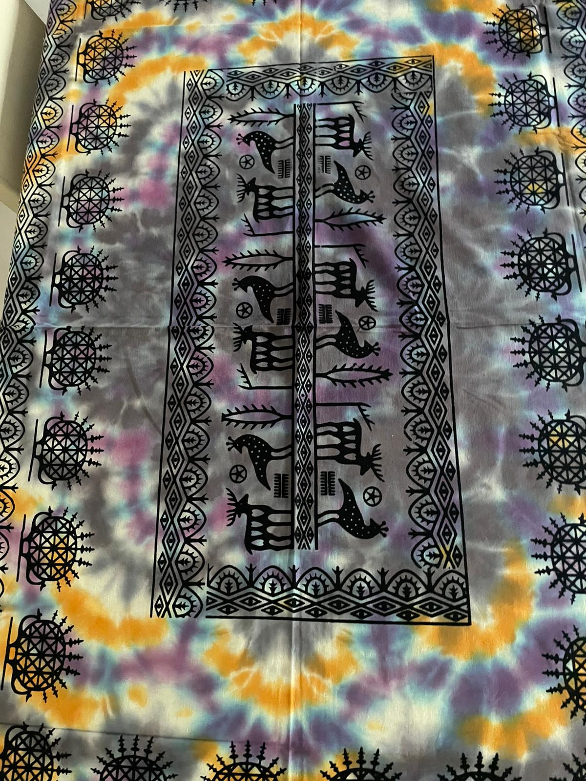 Batik Etnik Desenli Dikdörtgen Masa Örtüsü 220x150 cm