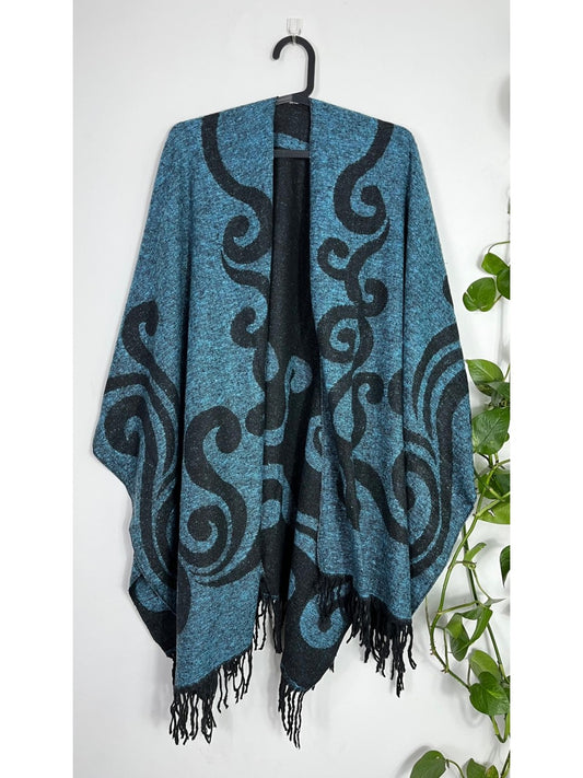 Kadın Çift Taraflı Salaş Panço– Kalın, Sıcak Tutucu ve İki Renkli Kışlık Omuz Şalı