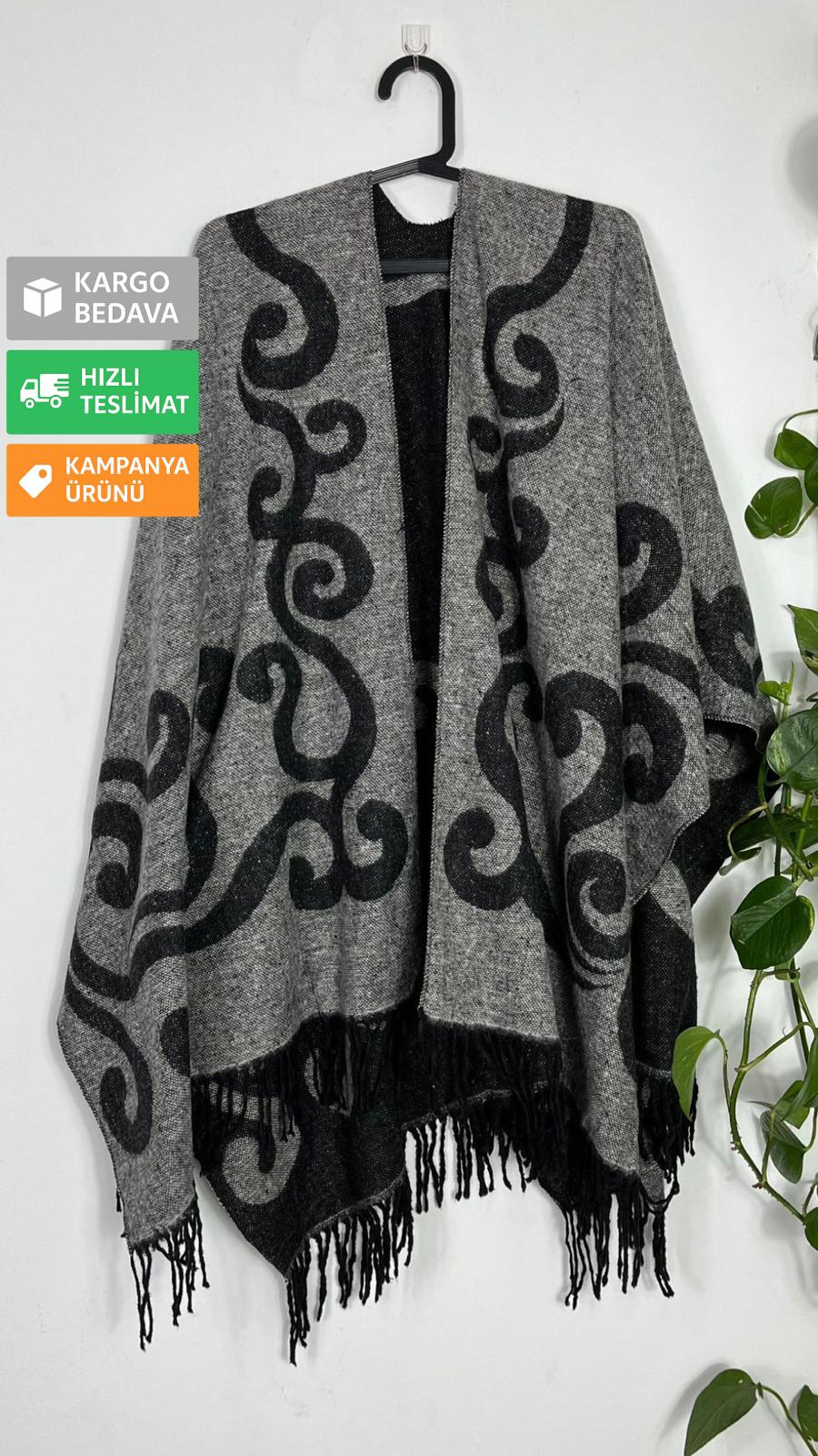 Çift Taraflı Yünlü Kadın Panço