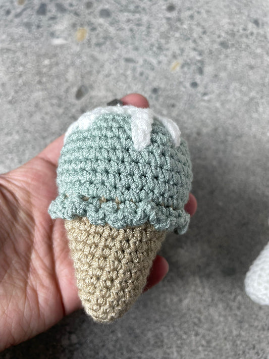 Amigurumi Dondurma Anahtarlık