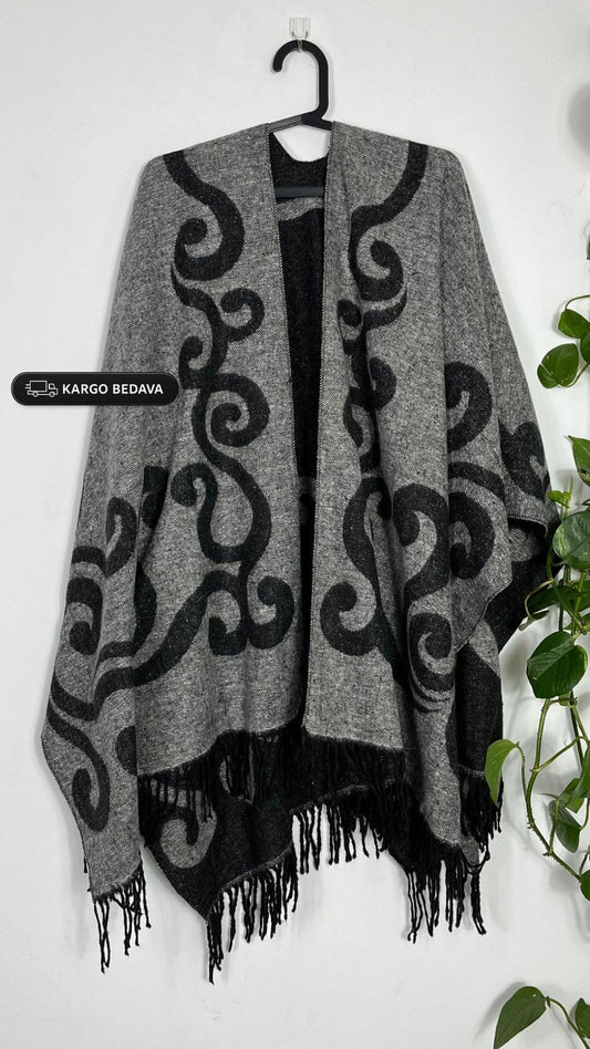 Çift Taraflı Yünlü Kadın Panço