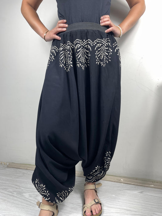 Tahta Baskı Etnik Desenli Ağı Düşük Adana Şalvarı