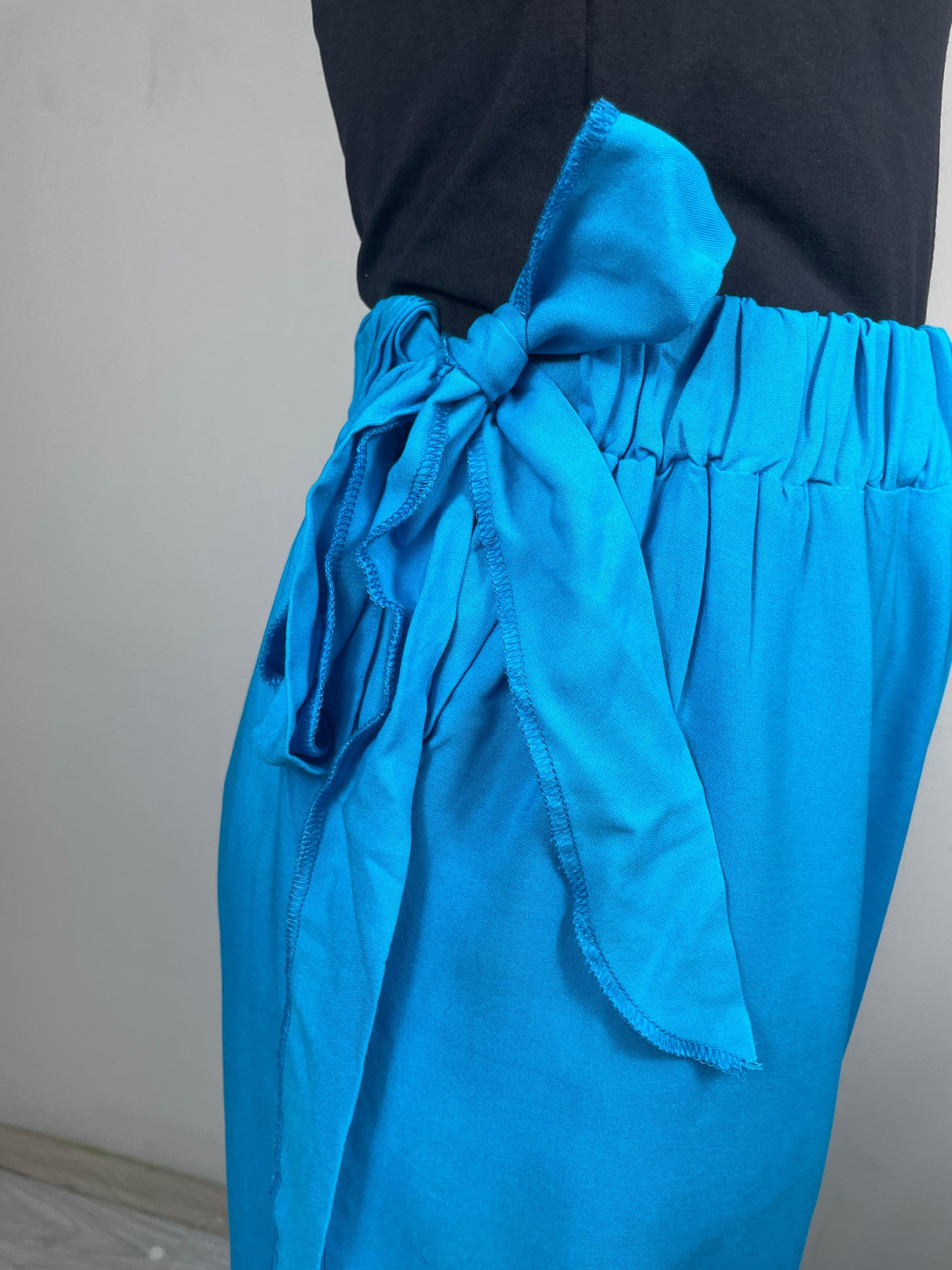 Turkuaz Bağlamalı Salaş Şalvar – Rahat Kesim Yazlık Pantolon