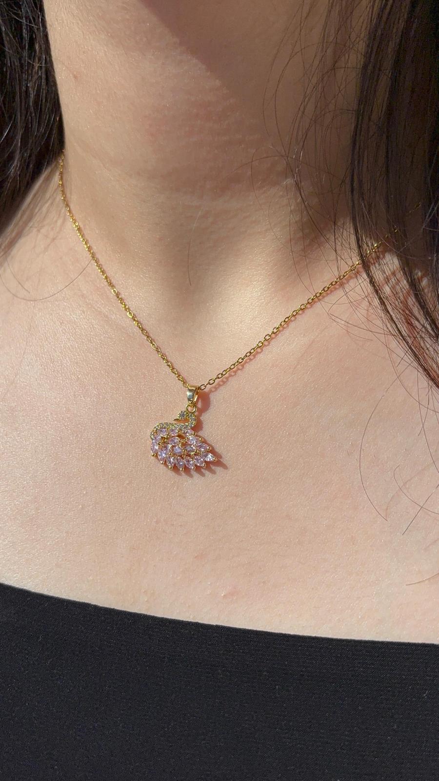 Zirkon Taşlı Kuğu Figürlü Paslanmaz Çelik Kolye