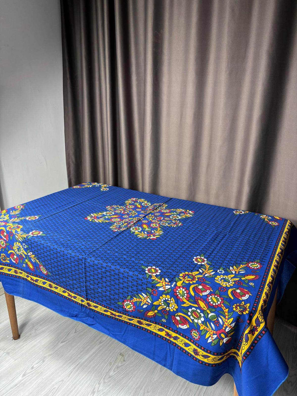 Etnik Desenli Mavi Kare Masa Örtüsü – Pamuklu 170×170 cm