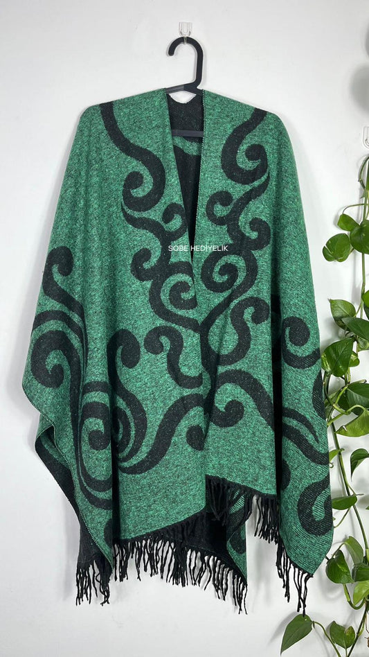 Yeşil Çift Taraflı Yünlü Kadın Panço