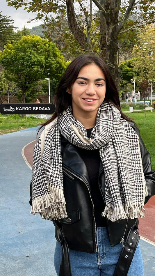 Kışlık Yünlü Çift Taraflı Ekose Şal - Krem