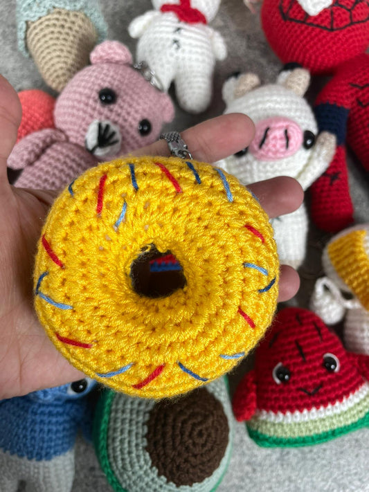 El Yapımı Örgü Donut Anahtarlık