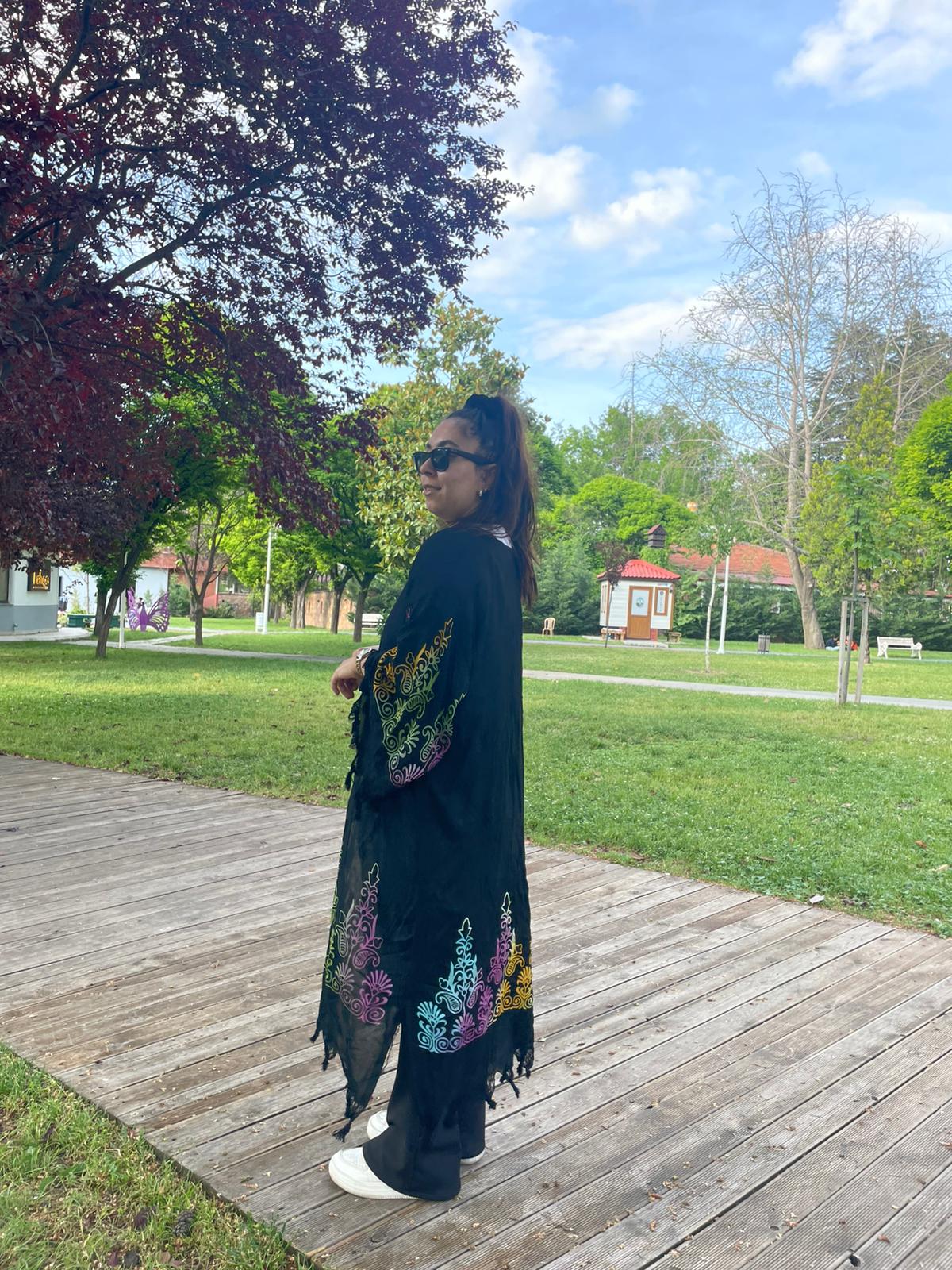 Siyah Etnik Desenli Kaftan Kimono