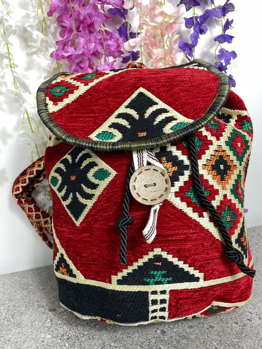 Kırmızı Etnik Dokuma Otantik Sırt Çantası