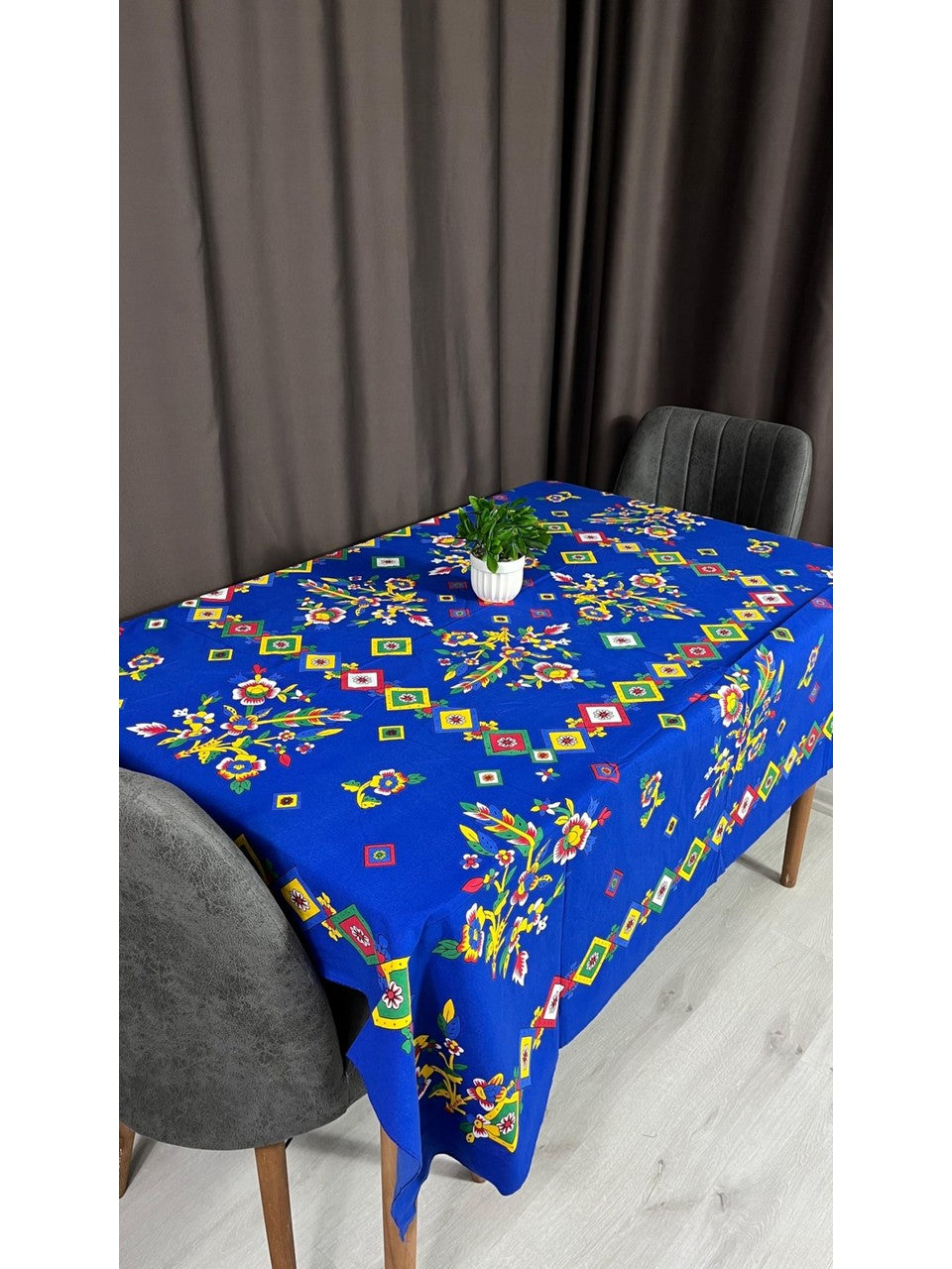 Yöresel Çiçek Desenli 170x170 Kare Masa Örtüsü - Mavi