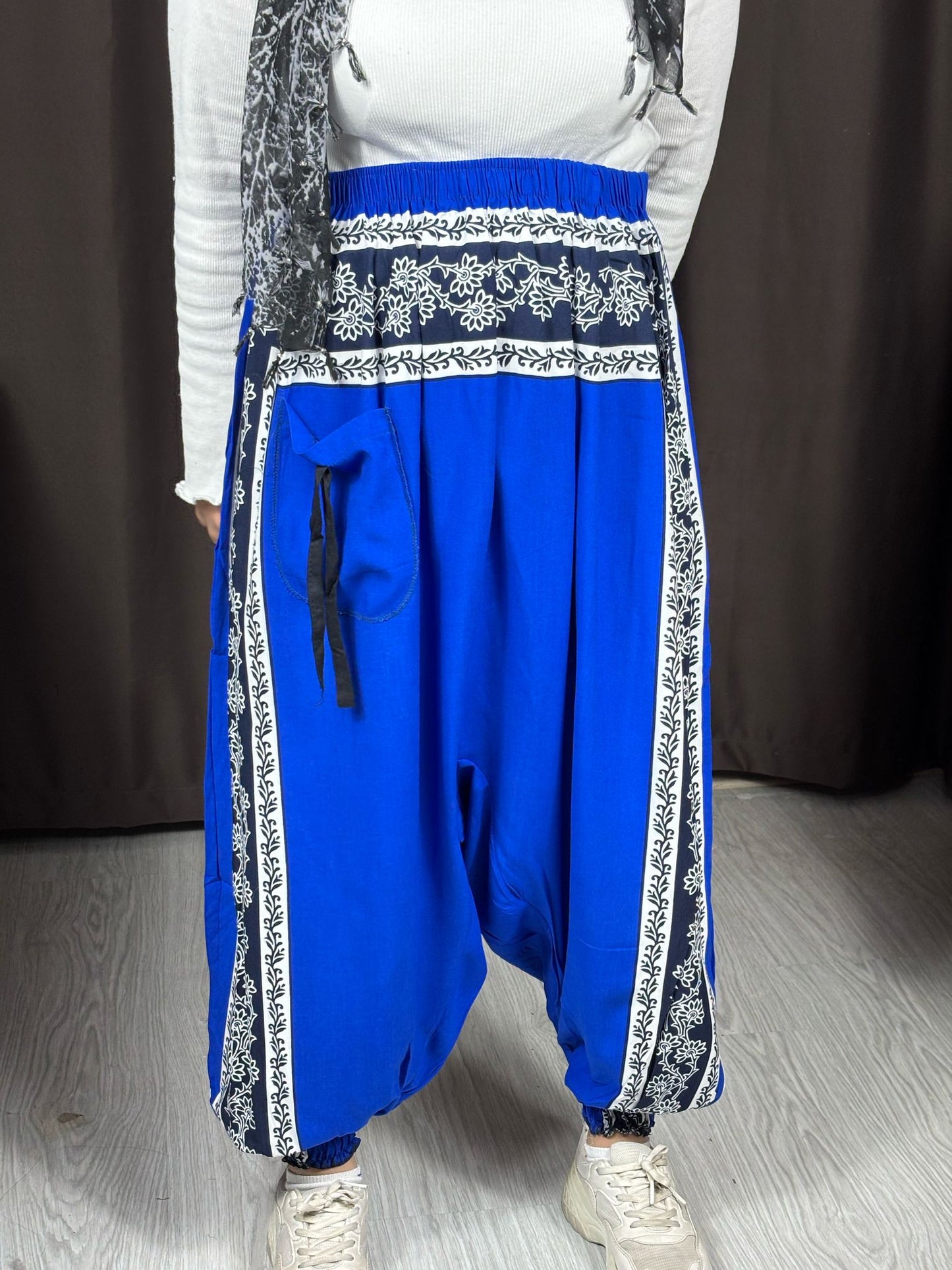 Mavi Etnik Desenli Rahat Kesim Şalvar