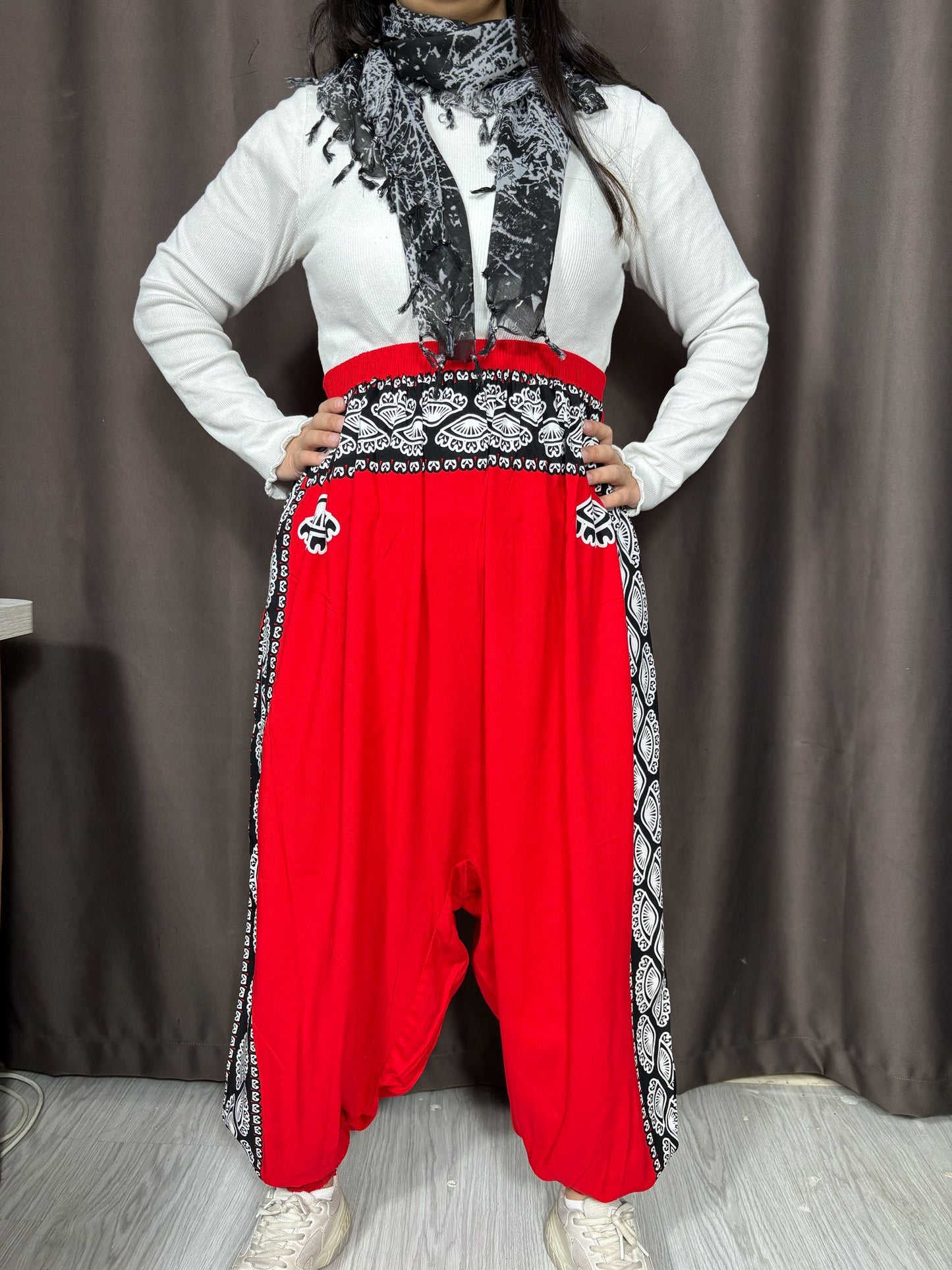 Etnik Desenli Rahat Kesim Şalvar - Kırmızı