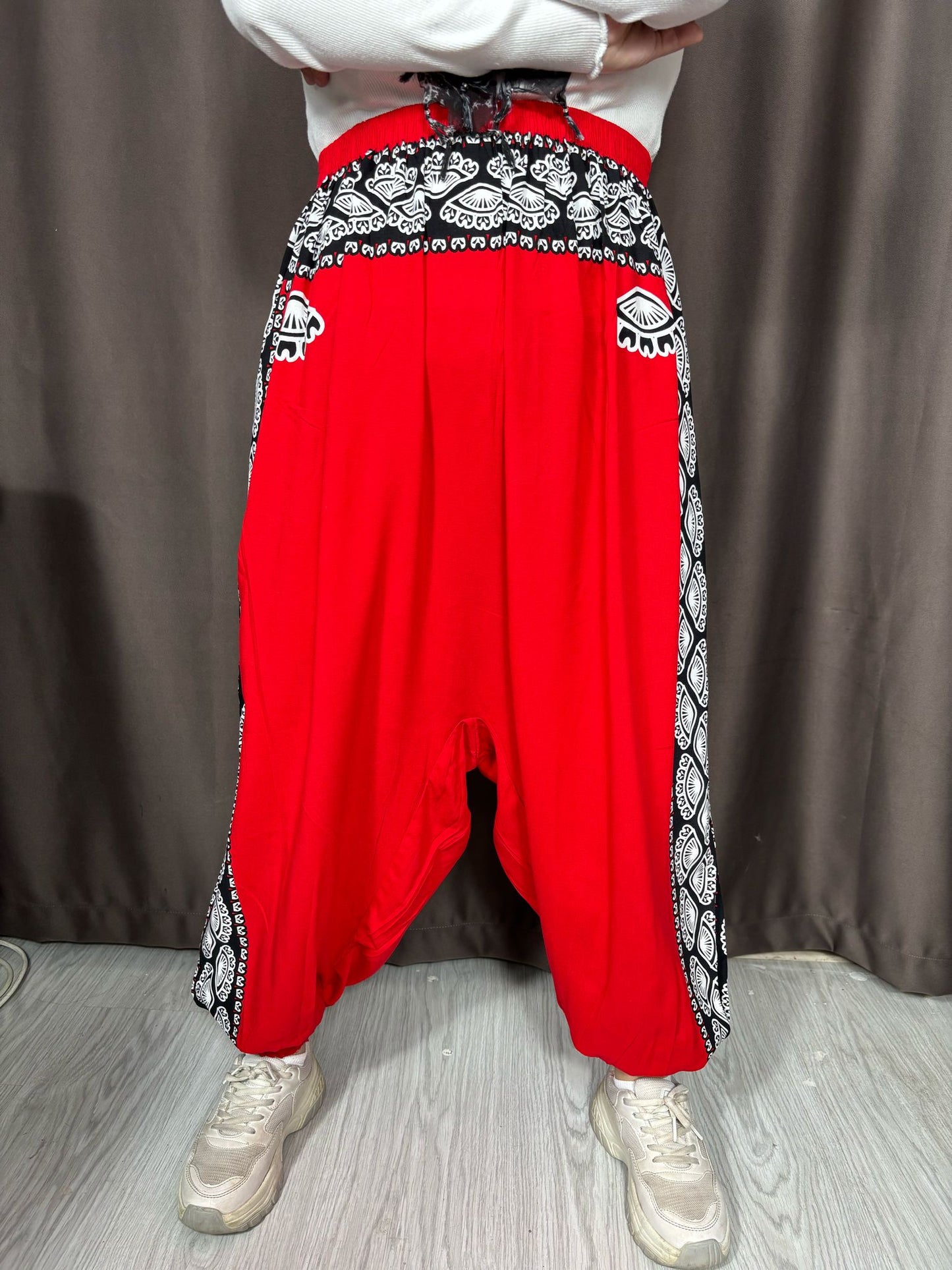 Etnik Desenli Rahat Kesim Şalvar - Kırmızı