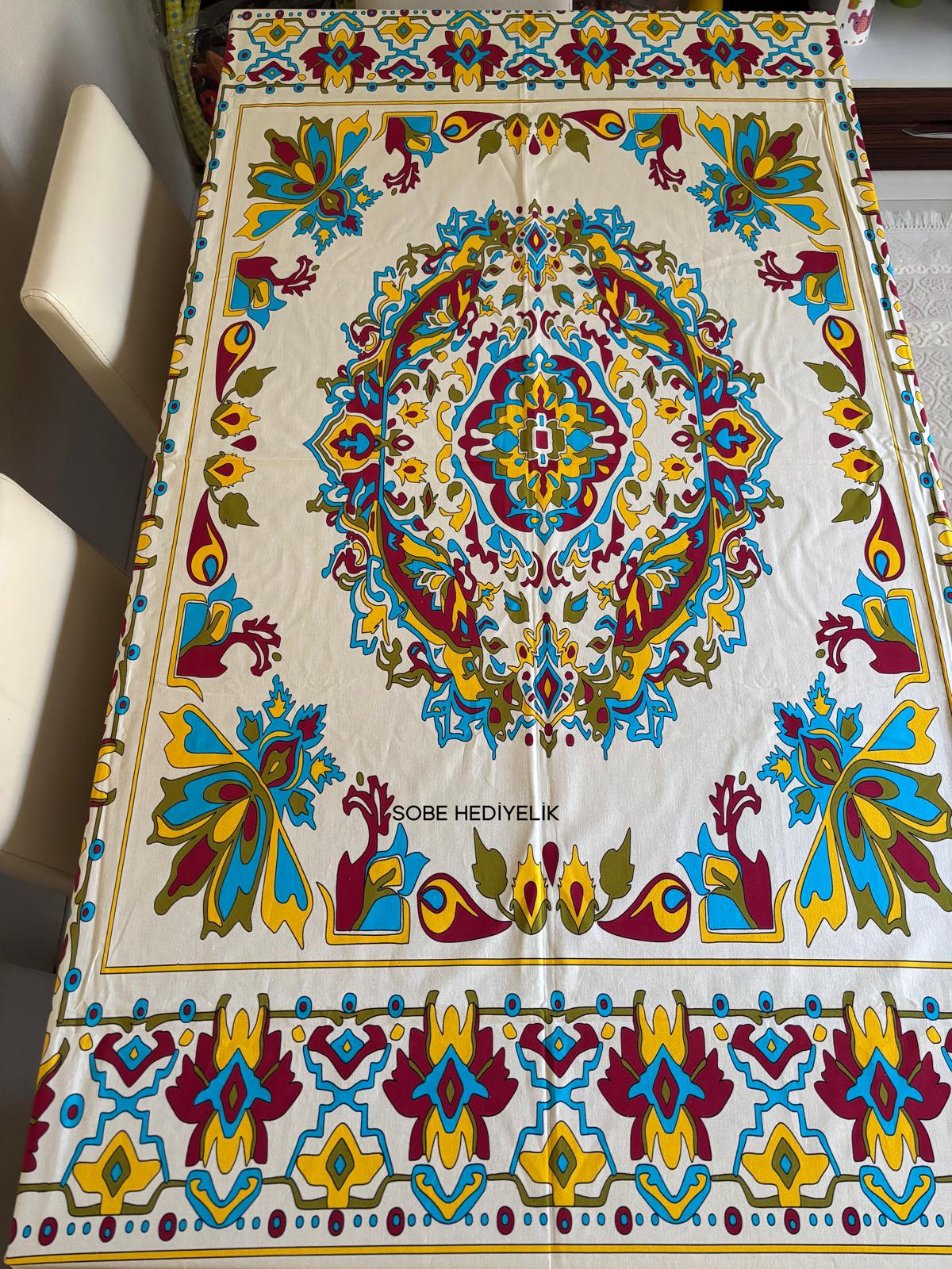 Krem Etnik Motifli Dikdörtgen Masa Örtüsü – 230×175 cm