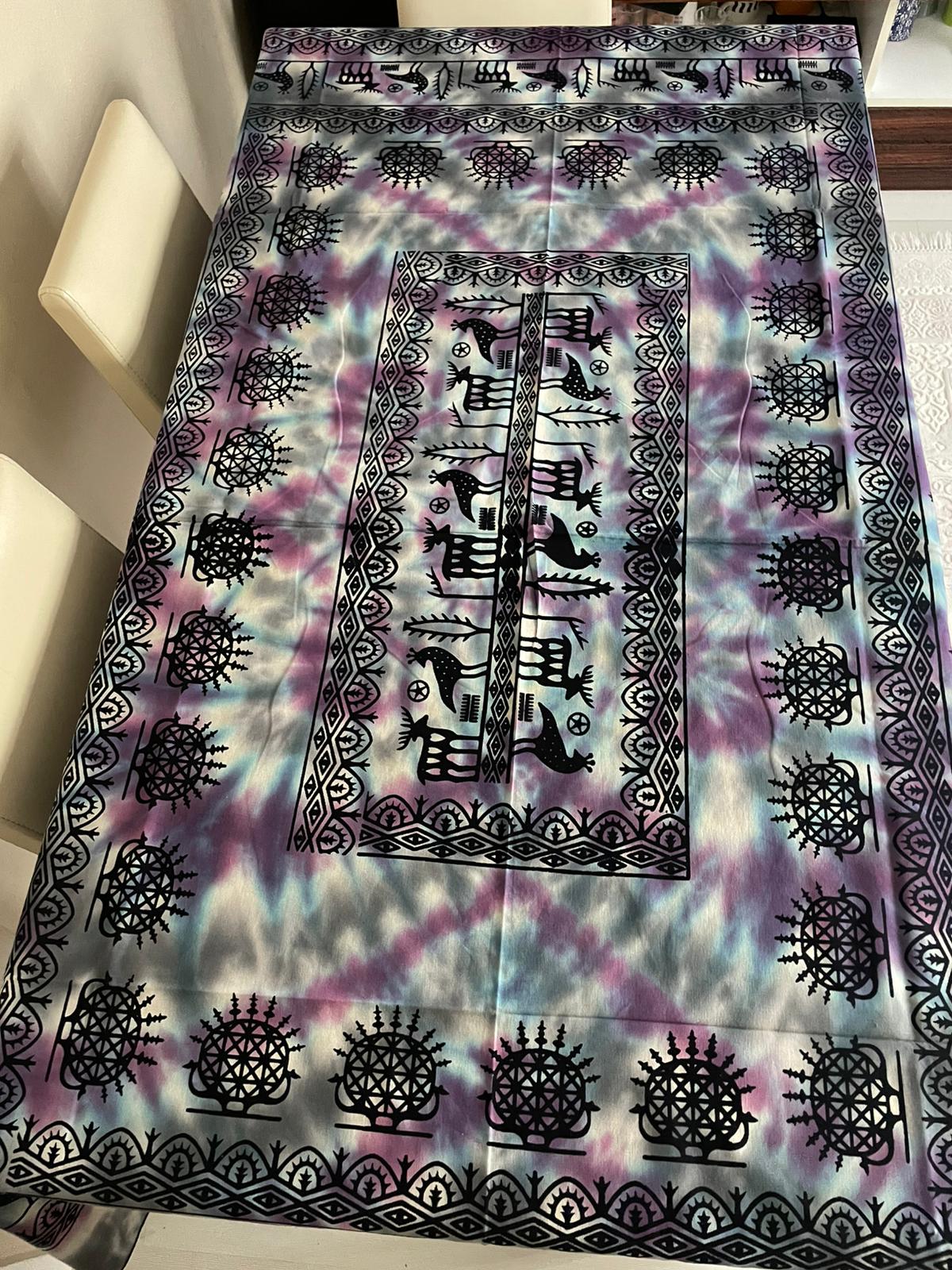 Batik Etnik Desenli Dikdörtgen Masa Örtüsü 220x150 cm