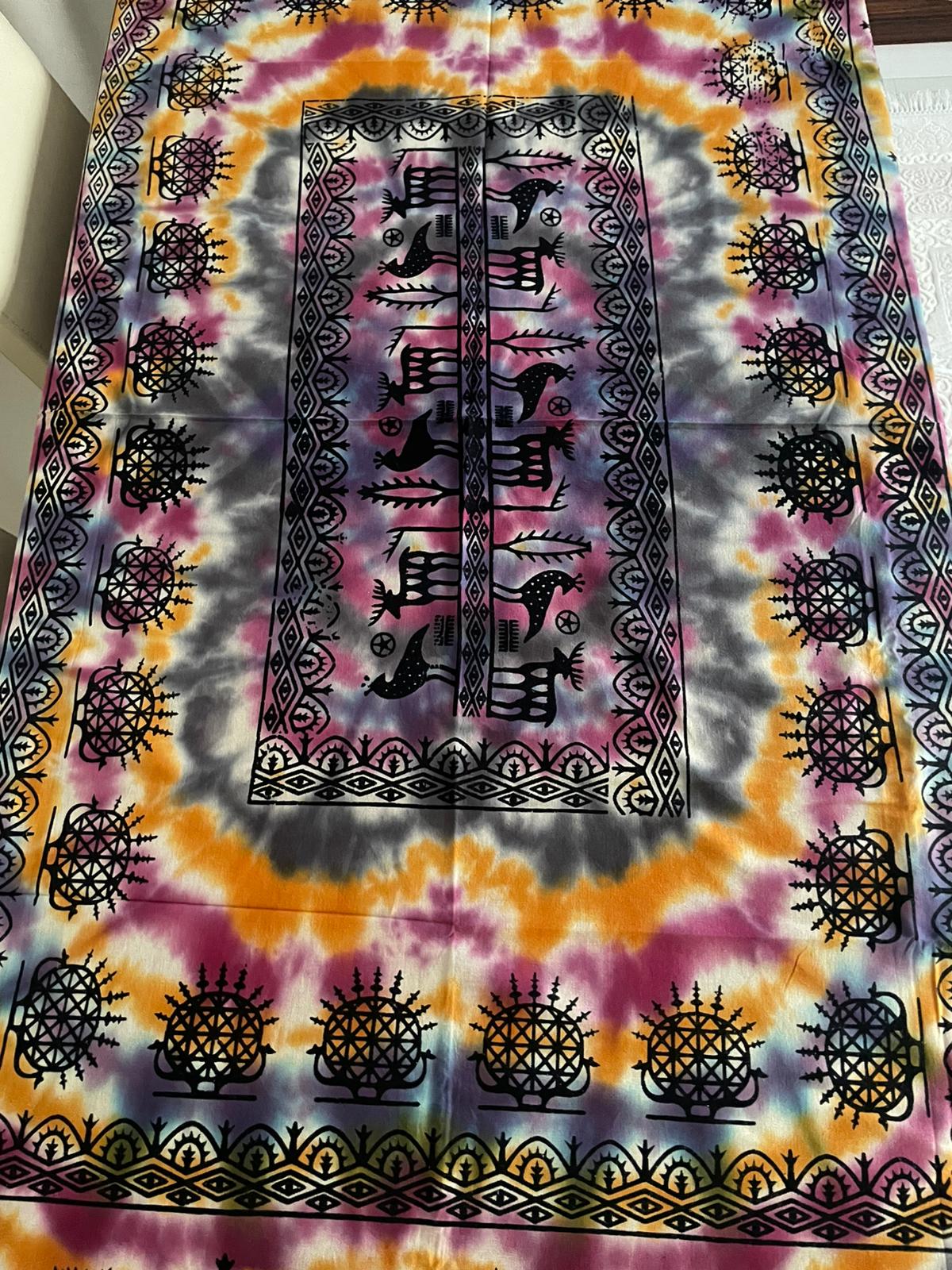 Batik Etnik Desenli Dikdörtgen Masa Örtüsü 220x150 cm