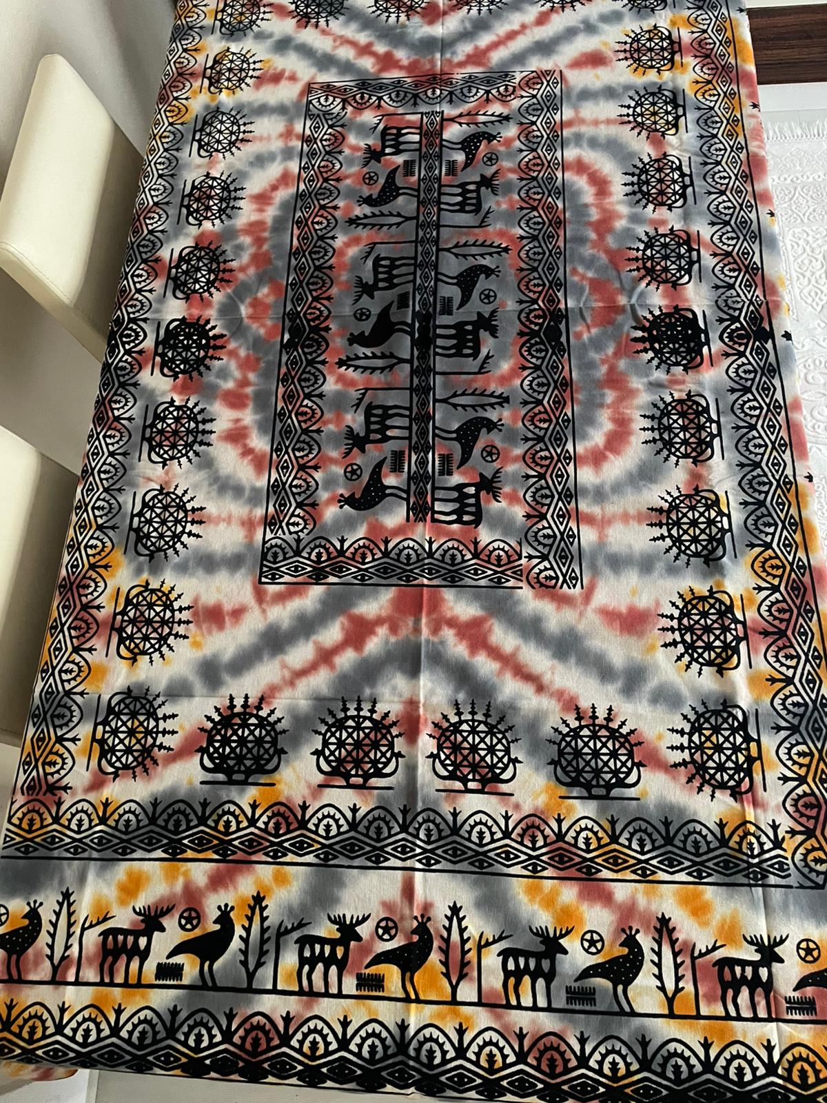 Batik Etnik Desenli Dikdörtgen Masa Örtüsü 220x150 cm