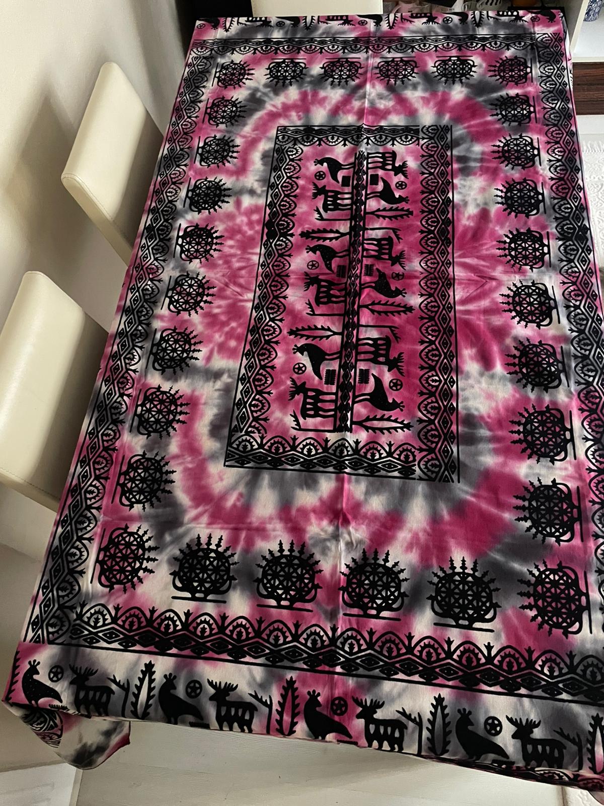 Batik Etnik Desenli Dikdörtgen Masa Örtüsü 220x150 cm