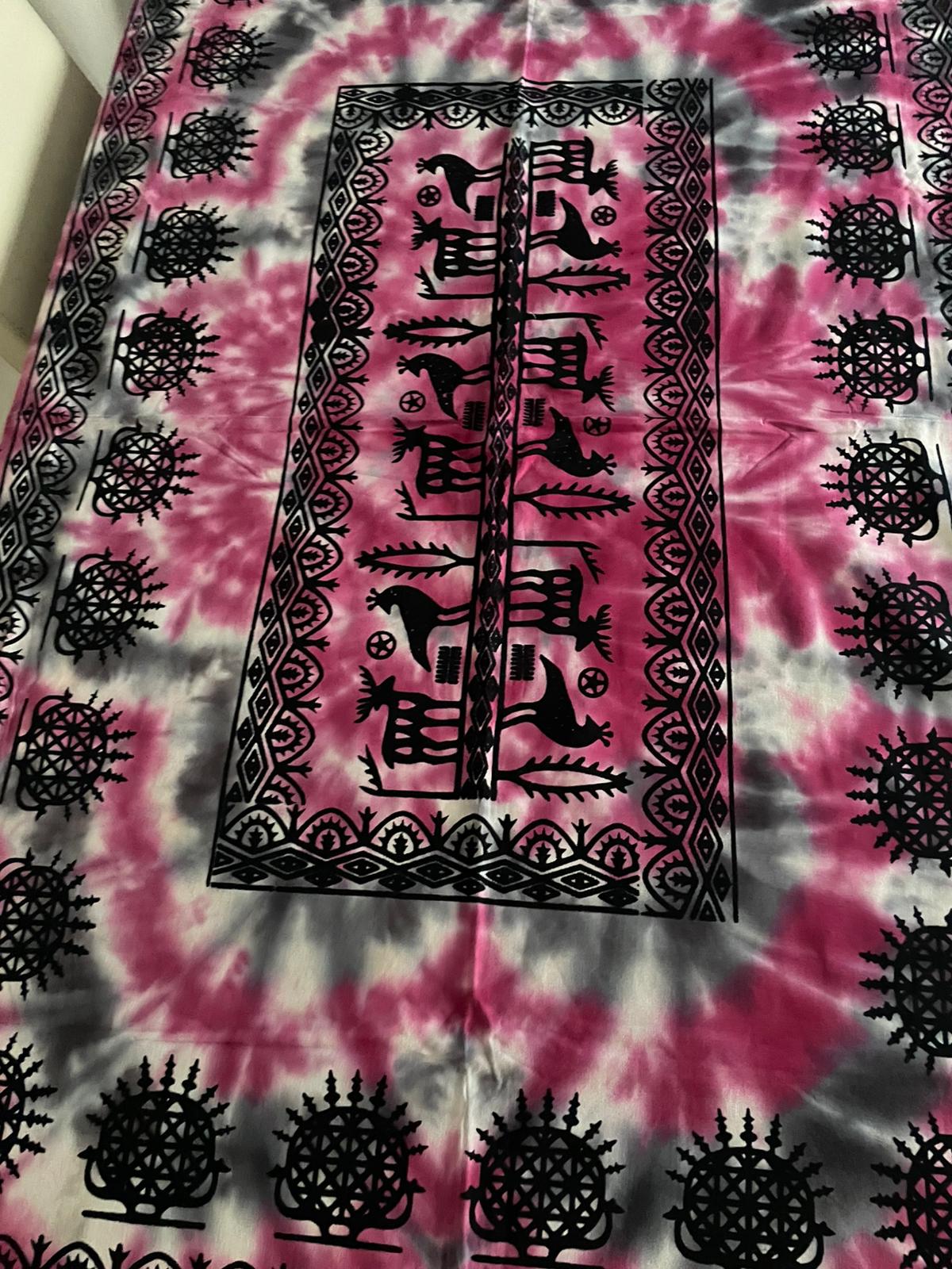 Batik Etnik Desenli Dikdörtgen Masa Örtüsü 220x150 cm