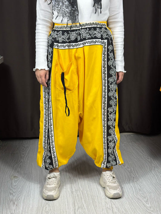 Etnik Desenli Rahat Kesim Şalvar - Sarı