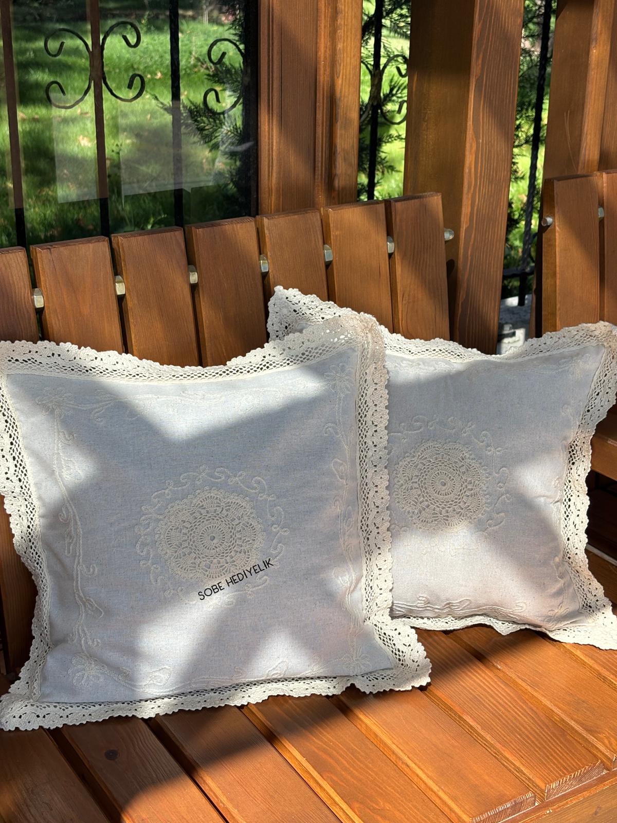 Dantelli 2 Li Kırlent Kılıfı 40x40 cm – Dekoratif Yastık Kılıfı