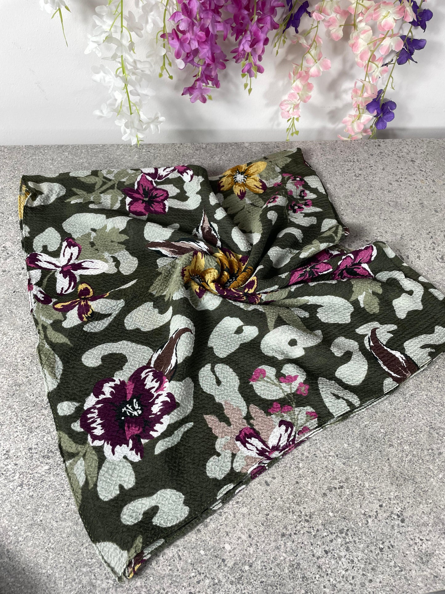 Haki Çiçek Desenli Pamuklu Yazma